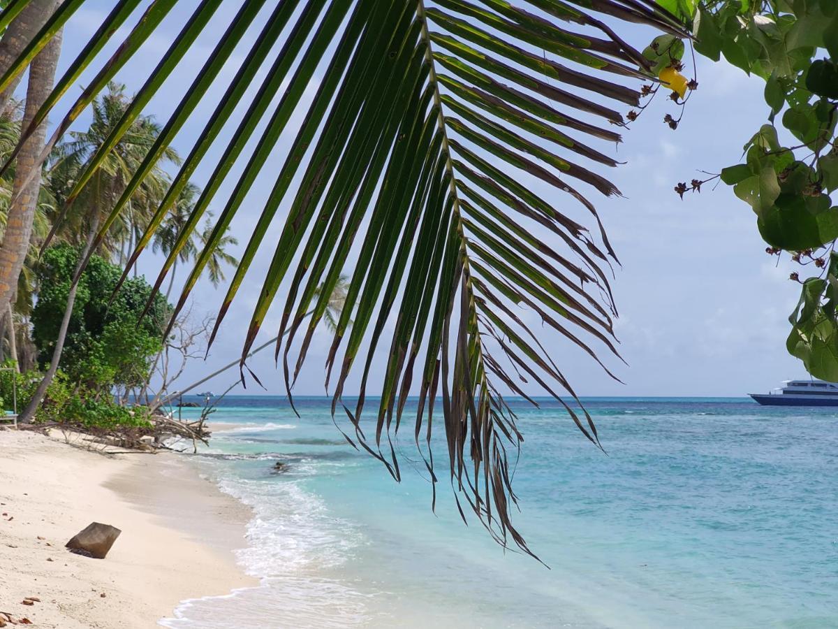 Orimas Retreat Hotel Thulusdhoo Exterior foto